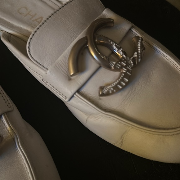 Chanel leather CC flat mules size 36C - Picture 14 of 15